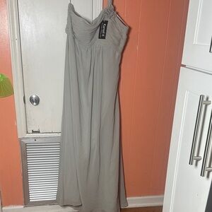 Adrianna Papell Elegant Gray Maxi Dress